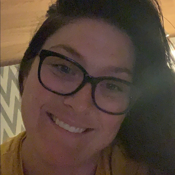 Meet your Posher, Kaci - Picture 1 of 1